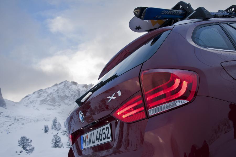  BMW X1 xDrive 2.8i TwinTurbo 2010 года  (фото 18 из 136)